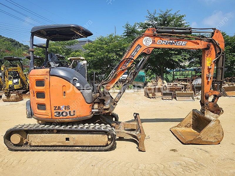 중고미니굴삭기 2016년식 히타치 3톤 버켓3종 농장용 판매--5